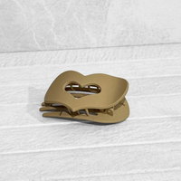 Glam Flat Claw Clip Large Heart Brunette