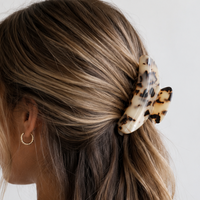 The Glam Claw Essential | Light Tortoiseshell