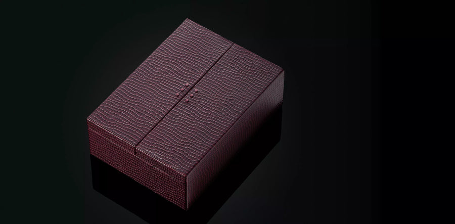 ghd Cherry Chic Deluxe Gift Set